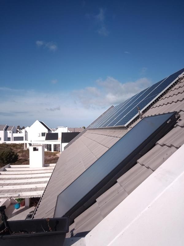 2 Bedroom Property for Sale in Golden Mile Western Cape